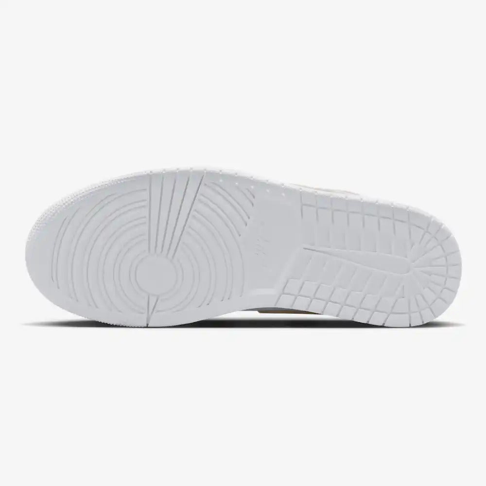 Tênis Jordan Low - Bege / Cinza