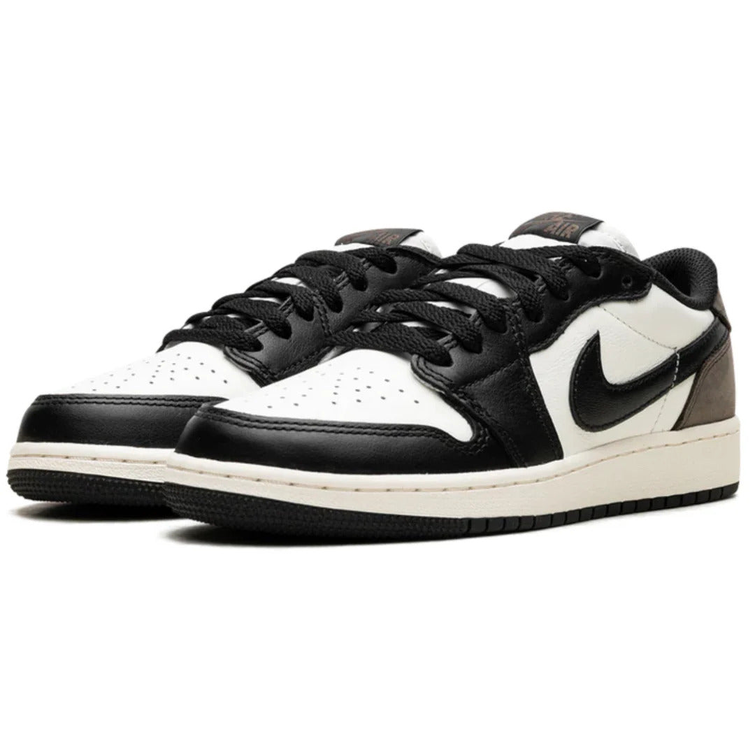 Air Jordan Low - Preto / Marrom