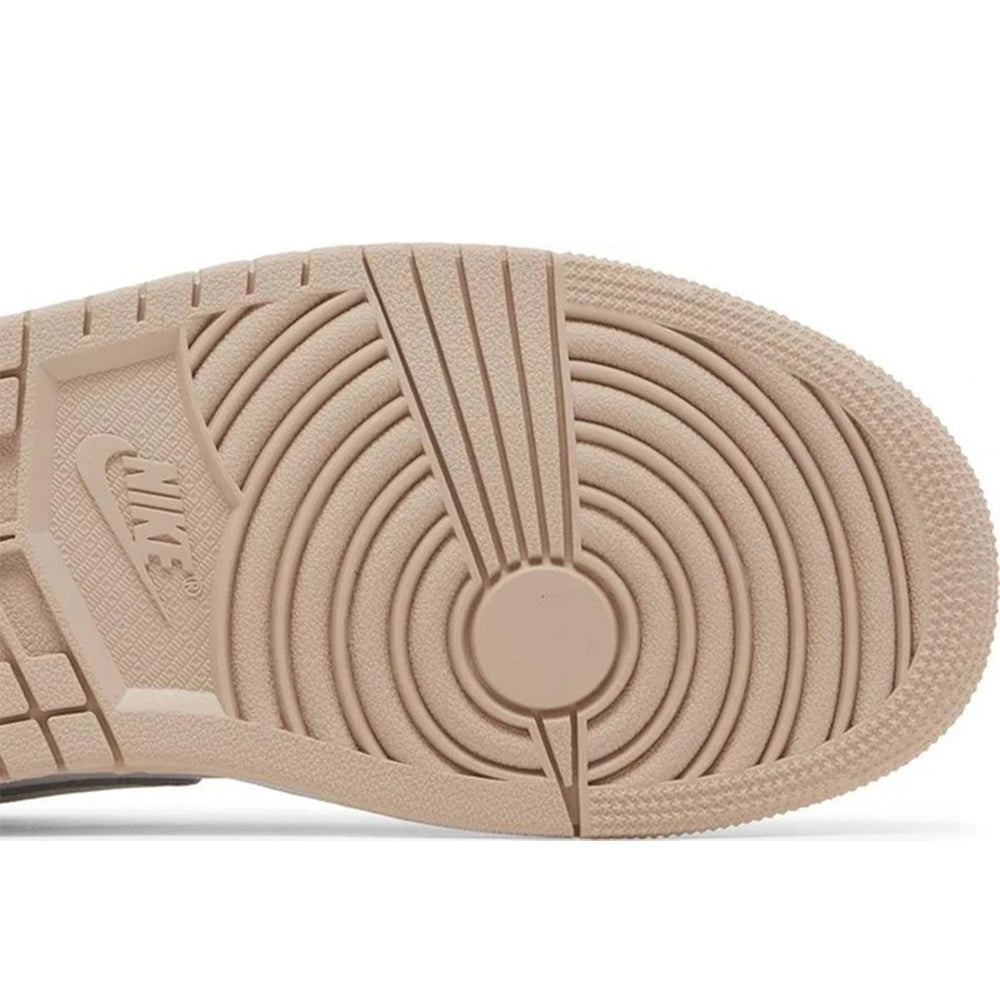 Tênis Air Jordan 1 Low - Nude