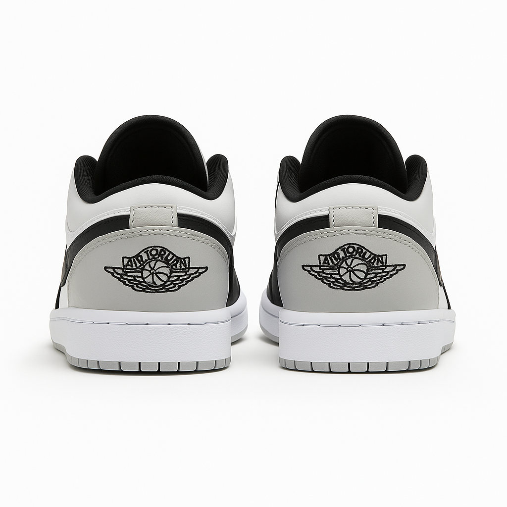 Tênis Air Jordan 1 Low - Shadow Toe