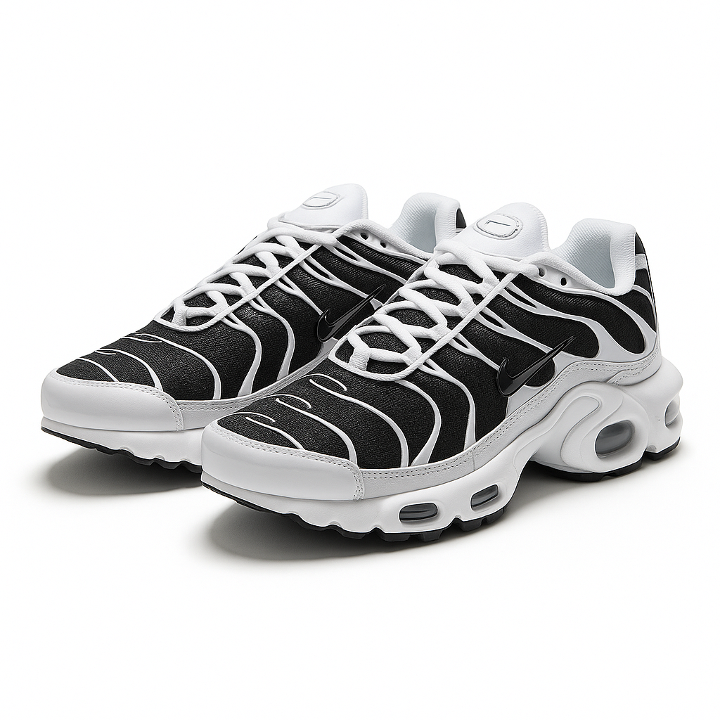 Tênis Air Max Plus TN - Preto / Branco