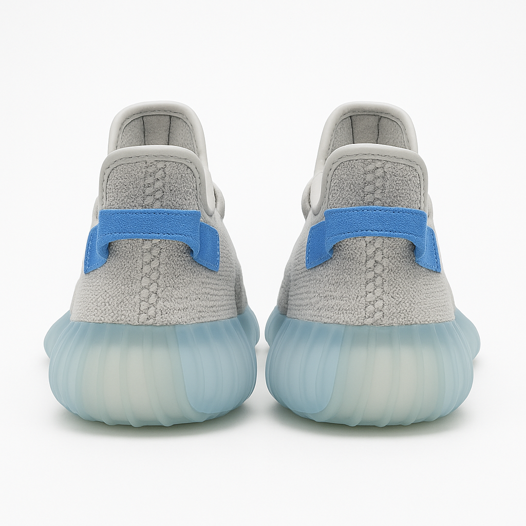 Tênis Yeezy Boost 350 - Mono Ice