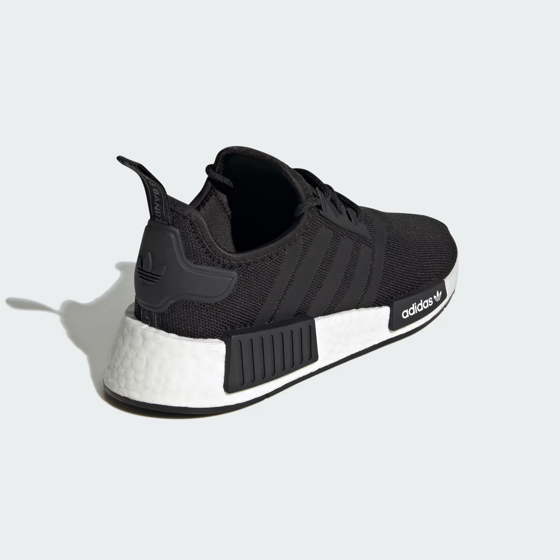 Tênis NMD R1 - Preto/Branco