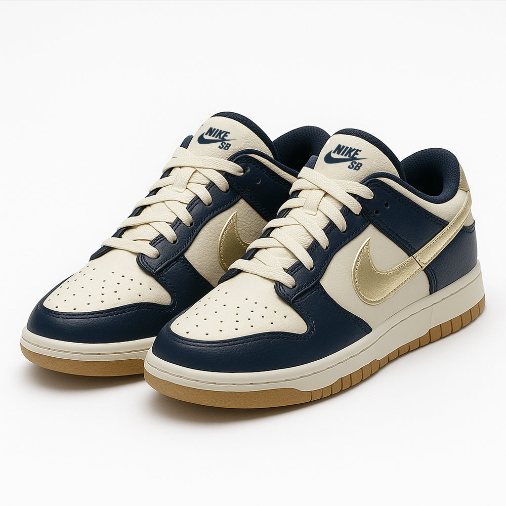 Tênis SB Dunk Low - Azul / Dourado