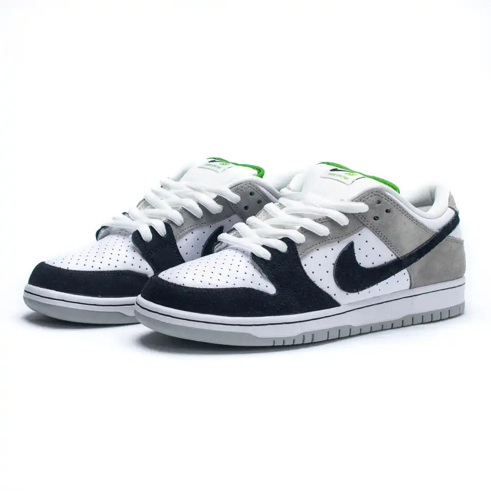 Tênis SB Dunk Low - Chlorophyll Cinza