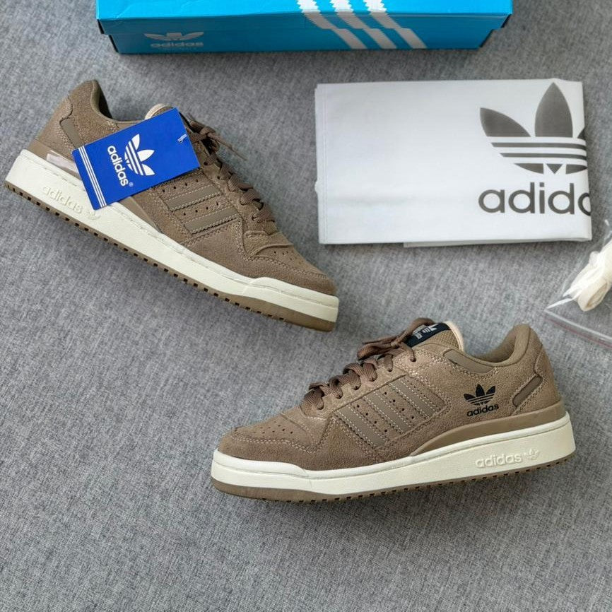 Tênis Adidas Fórum Low - Rato / Bege