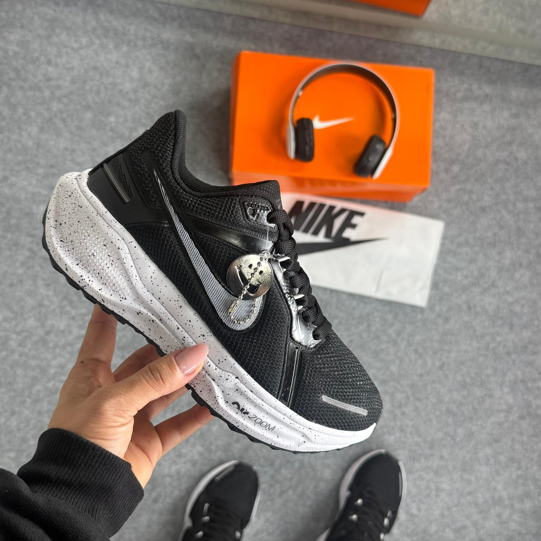 Tênis Pegasus 41 - Preto / Branco