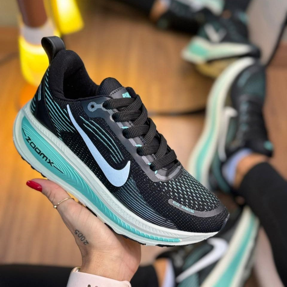 TĂȘnis Nike Zoom X Vomero 18 - Preto / Azul