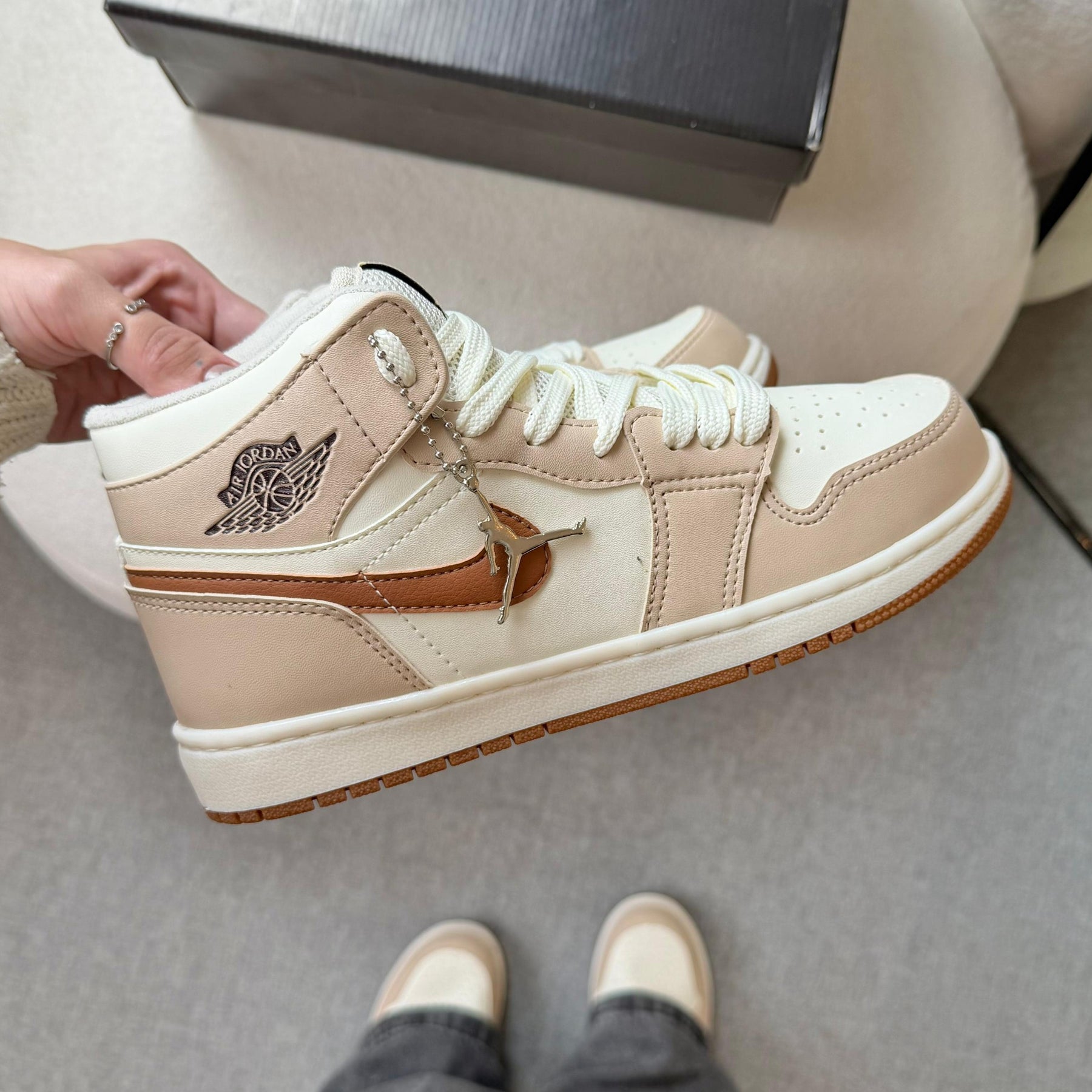 TĂȘnis Nike Air Jordan High - Marfim Rose Marrom