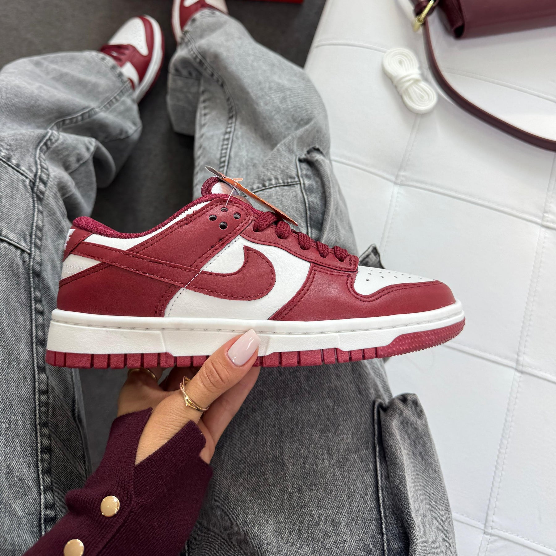 Tênis Dunk Low Pro Luxo - Bordô