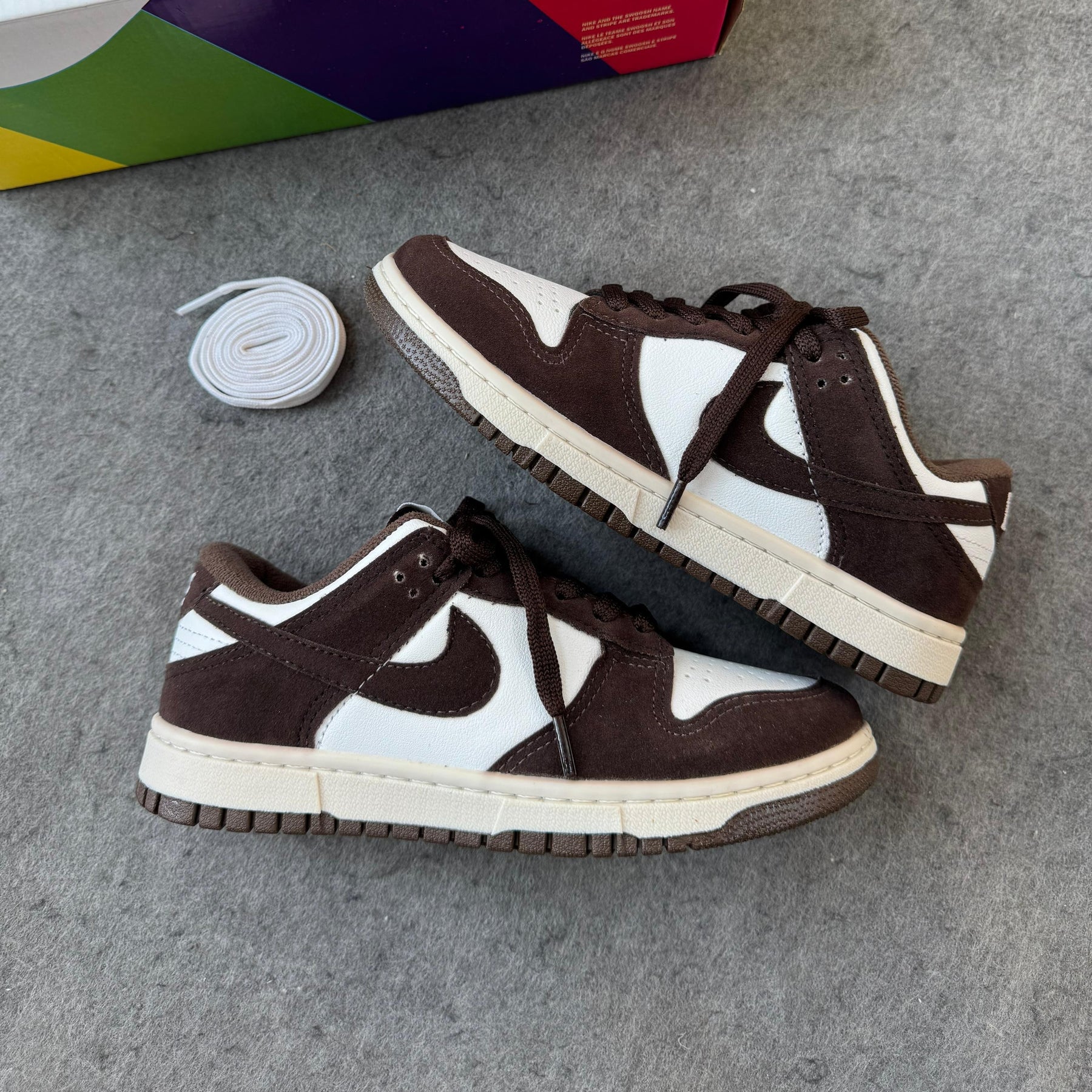 Tênis Dunk Low Pro Luxo - Café Camurça