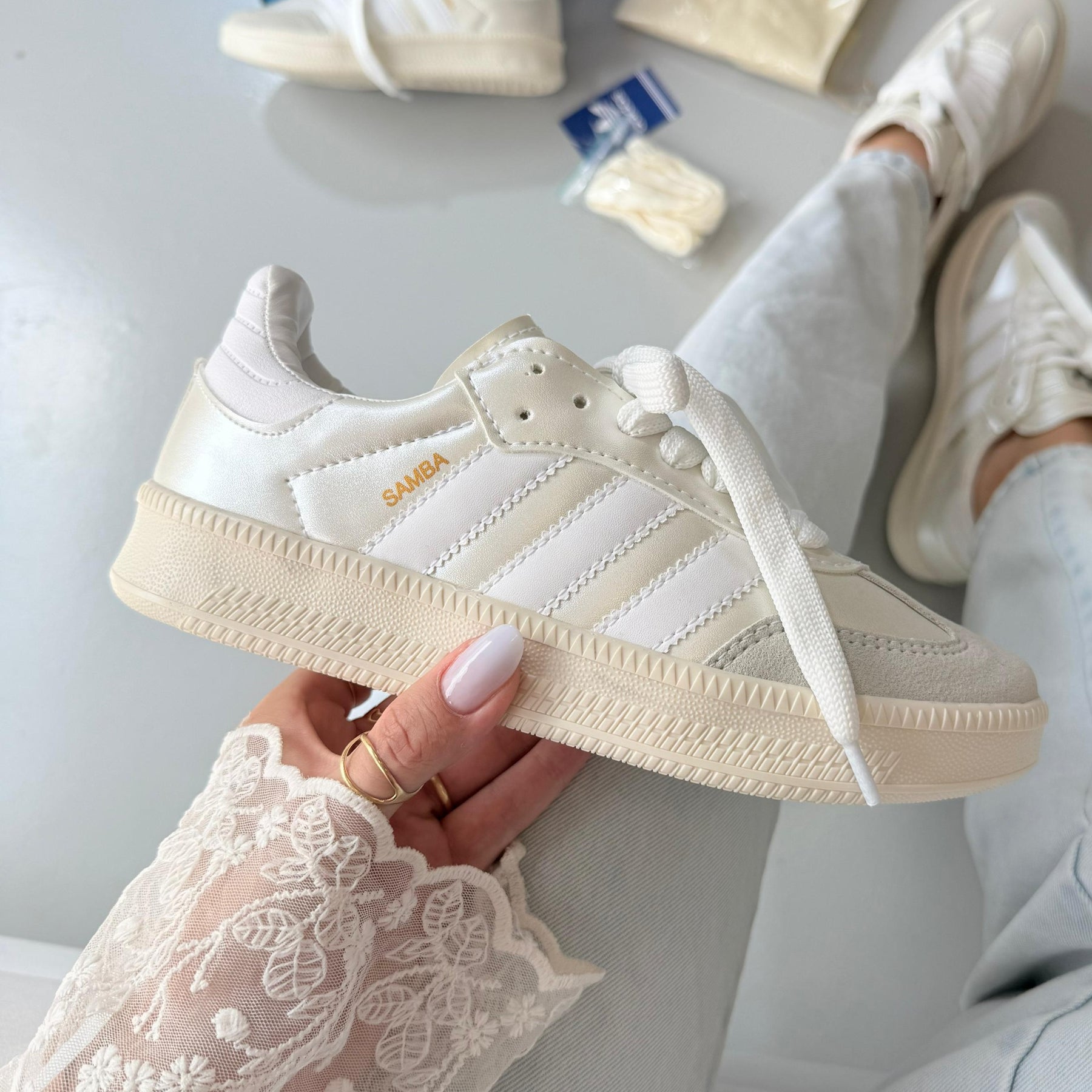 Tênis Adidas Samba XLG - Pérola