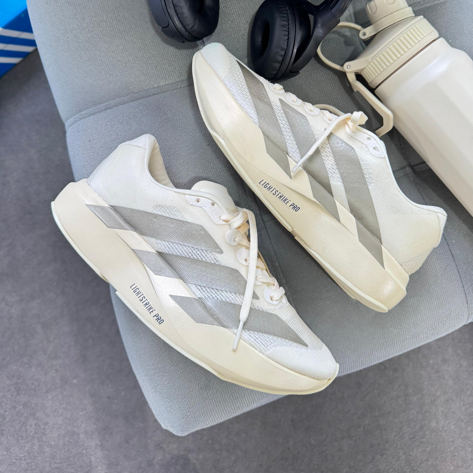 Tênis Adidas Adizero Evo SL - Off