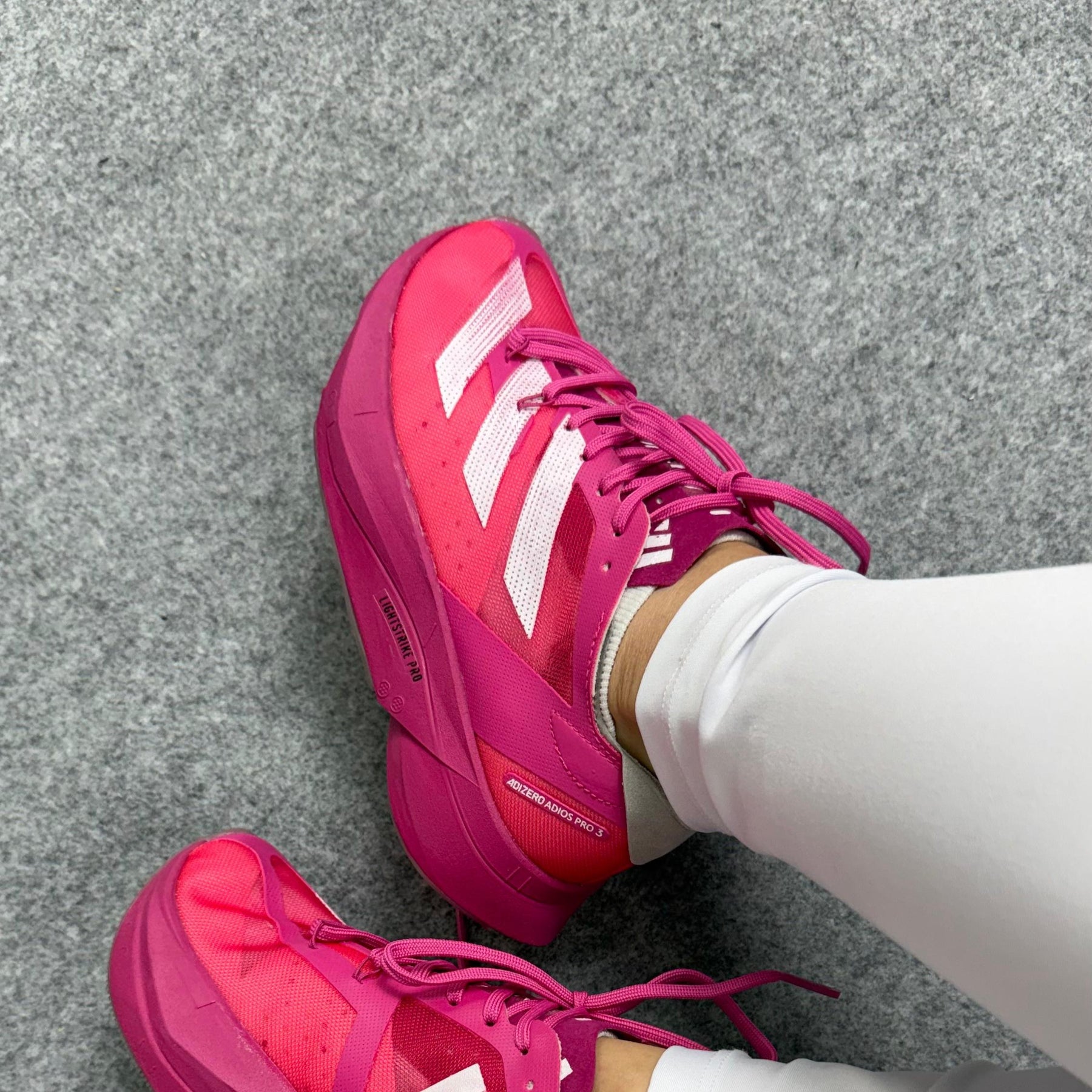 Tênis Adidas Adizero Adios Pro 4 - Pink