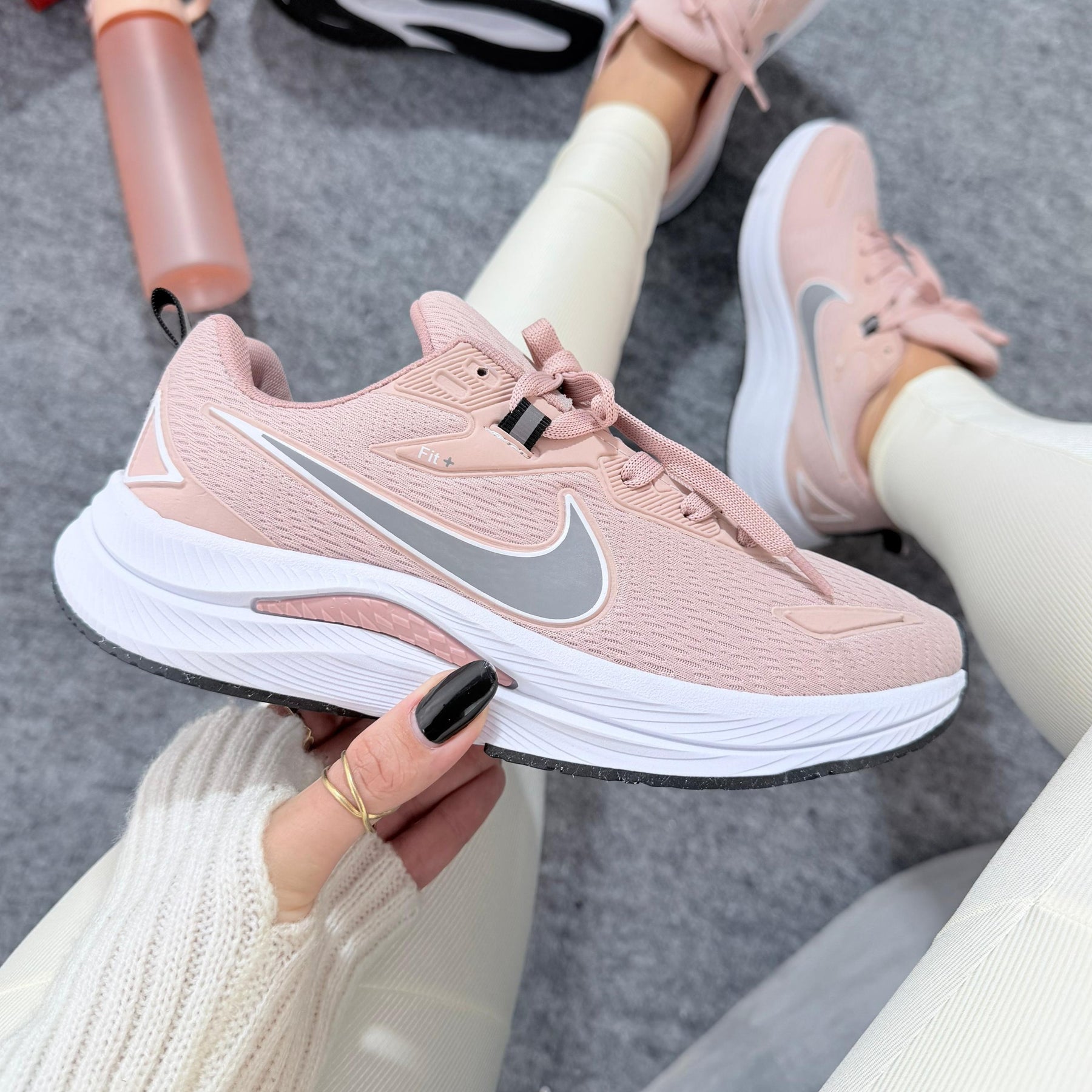 Tênis Nike Runing EST 1972 - Nude Branco