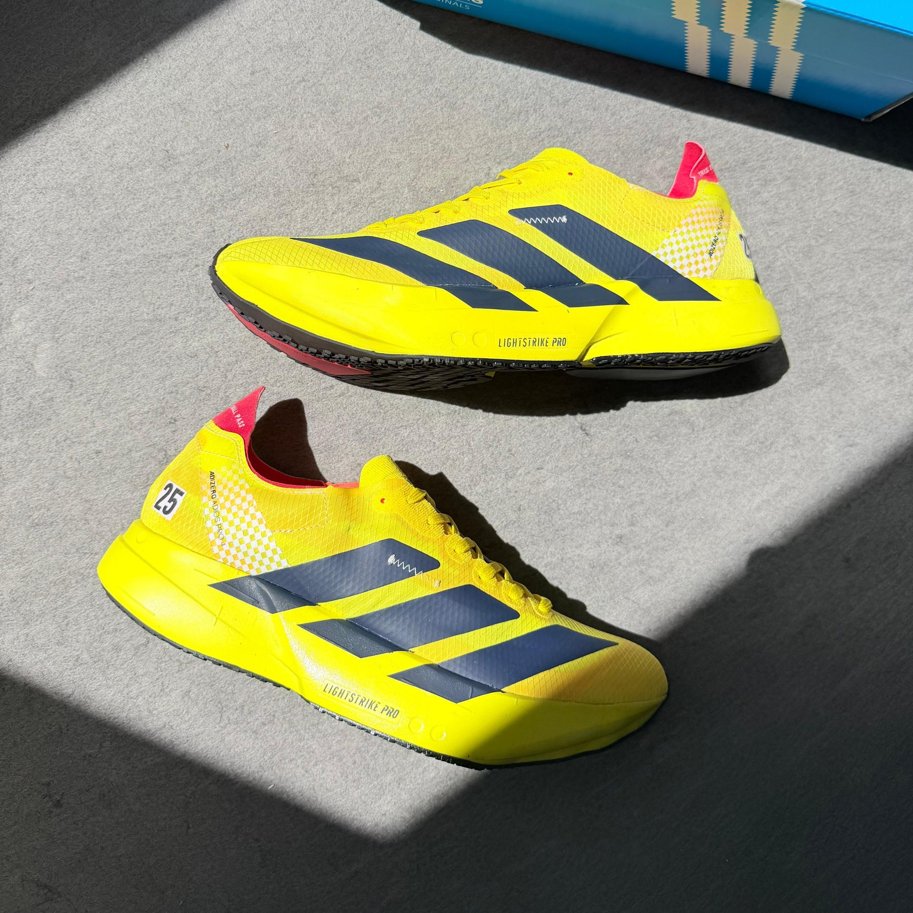 Tênis Adidas Adizero Adios Pro 4 - Amarelo