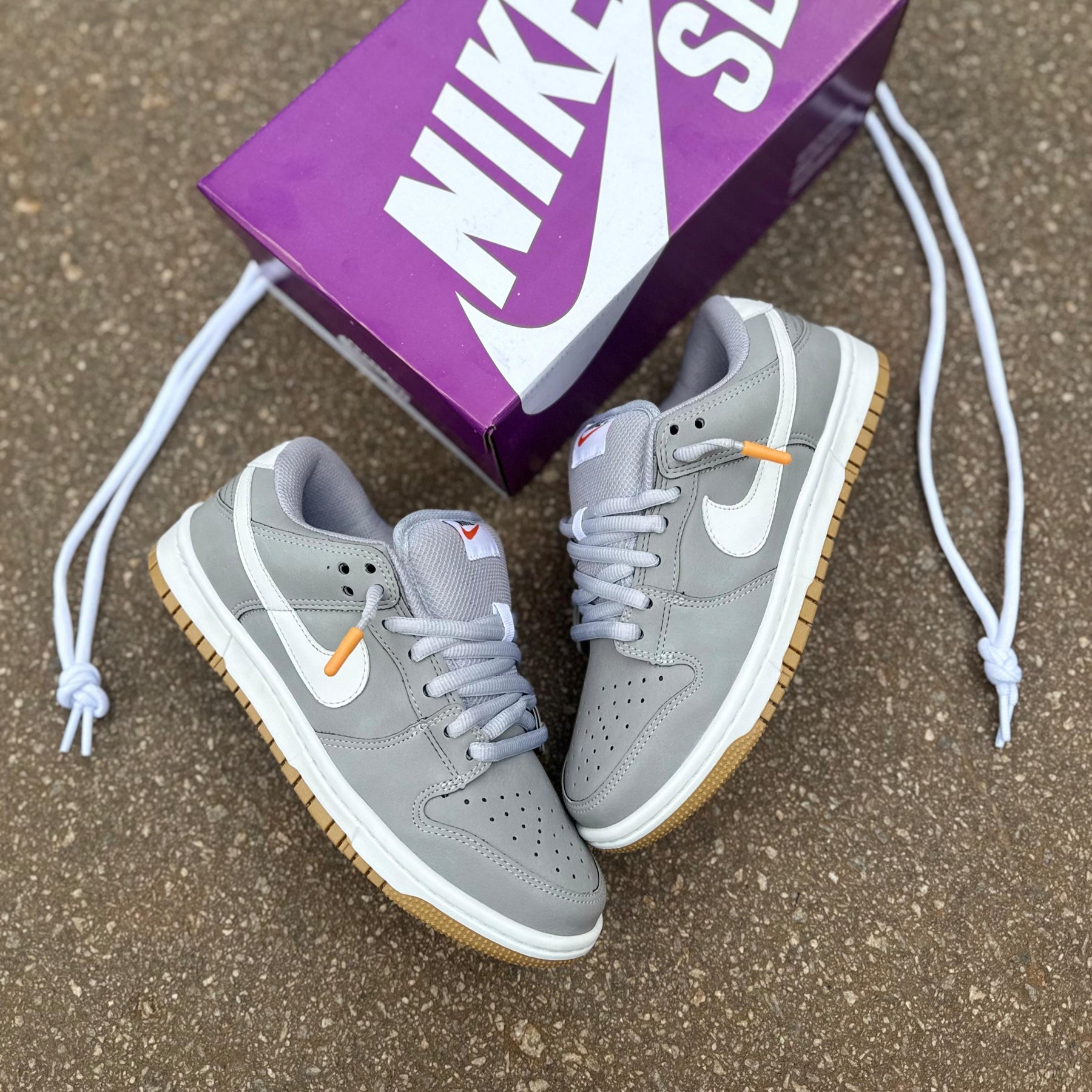 Tênis SB Dunk Linha Prime - Grey Gum