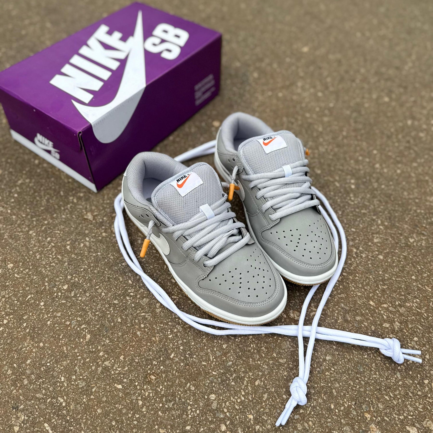 Tênis SB Dunk Linha Prime - Grey Gum