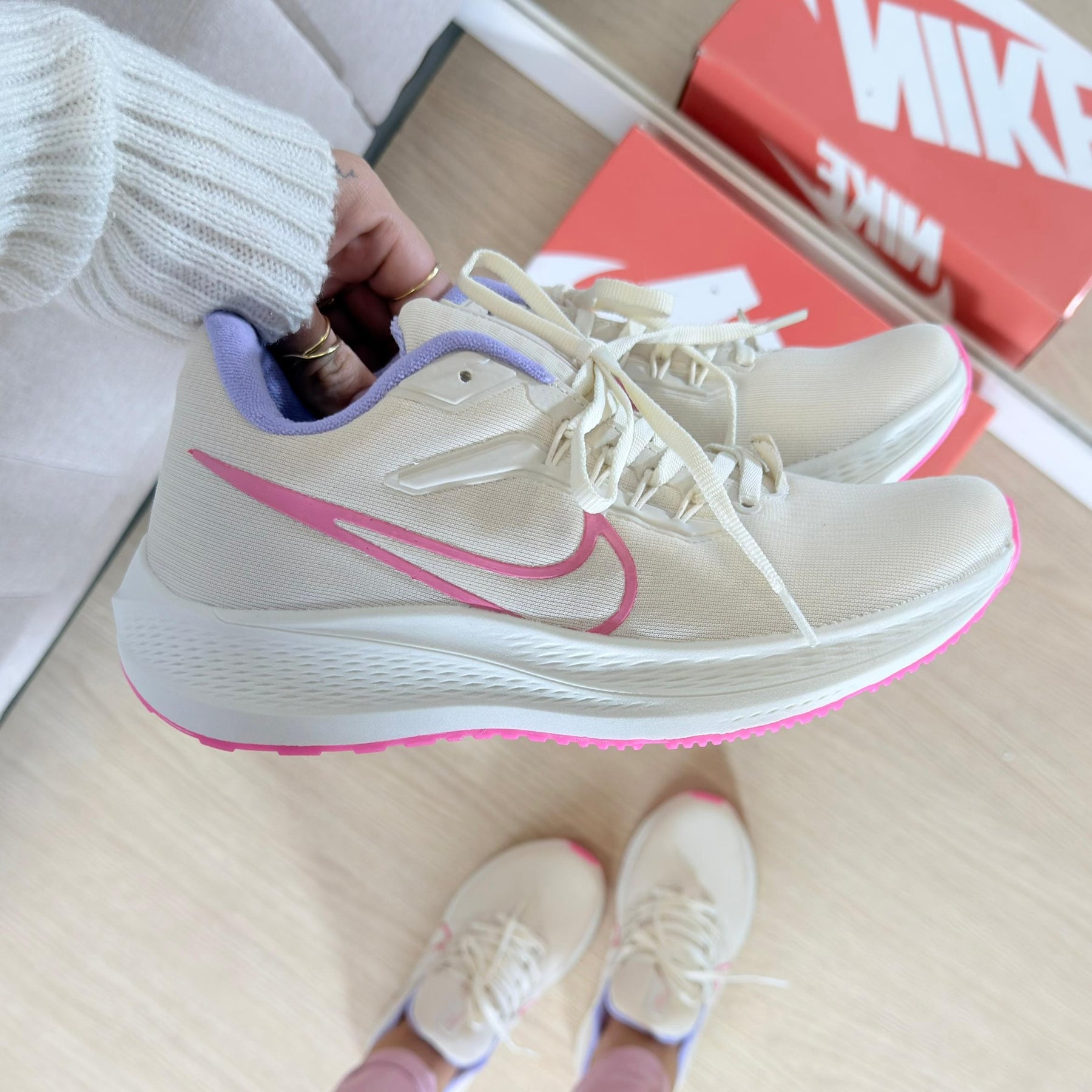 Tênis Nike Pegasus 39 - Off / Rosa / Lilás