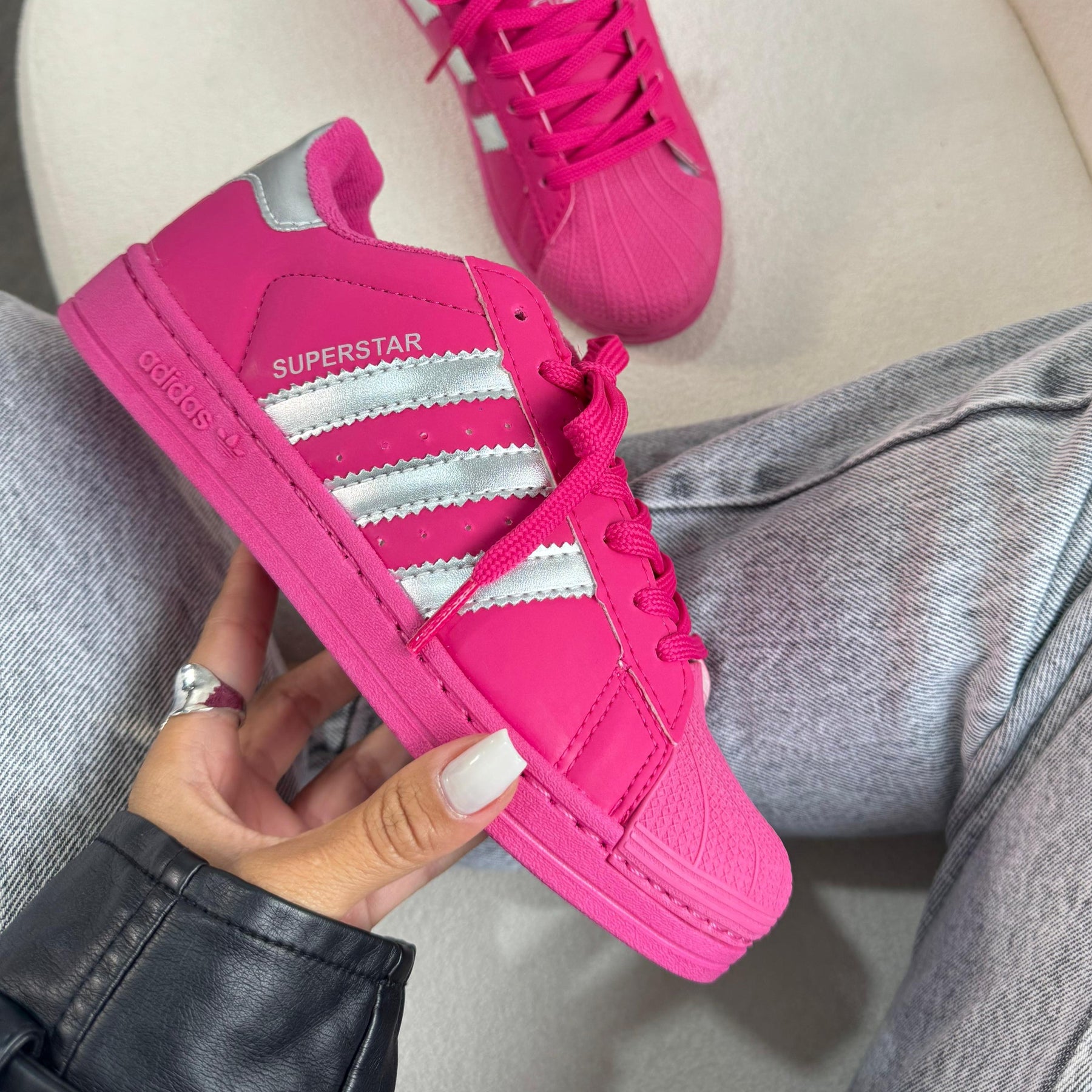 TĂȘnis Adidas Super Star - Boca Rosa