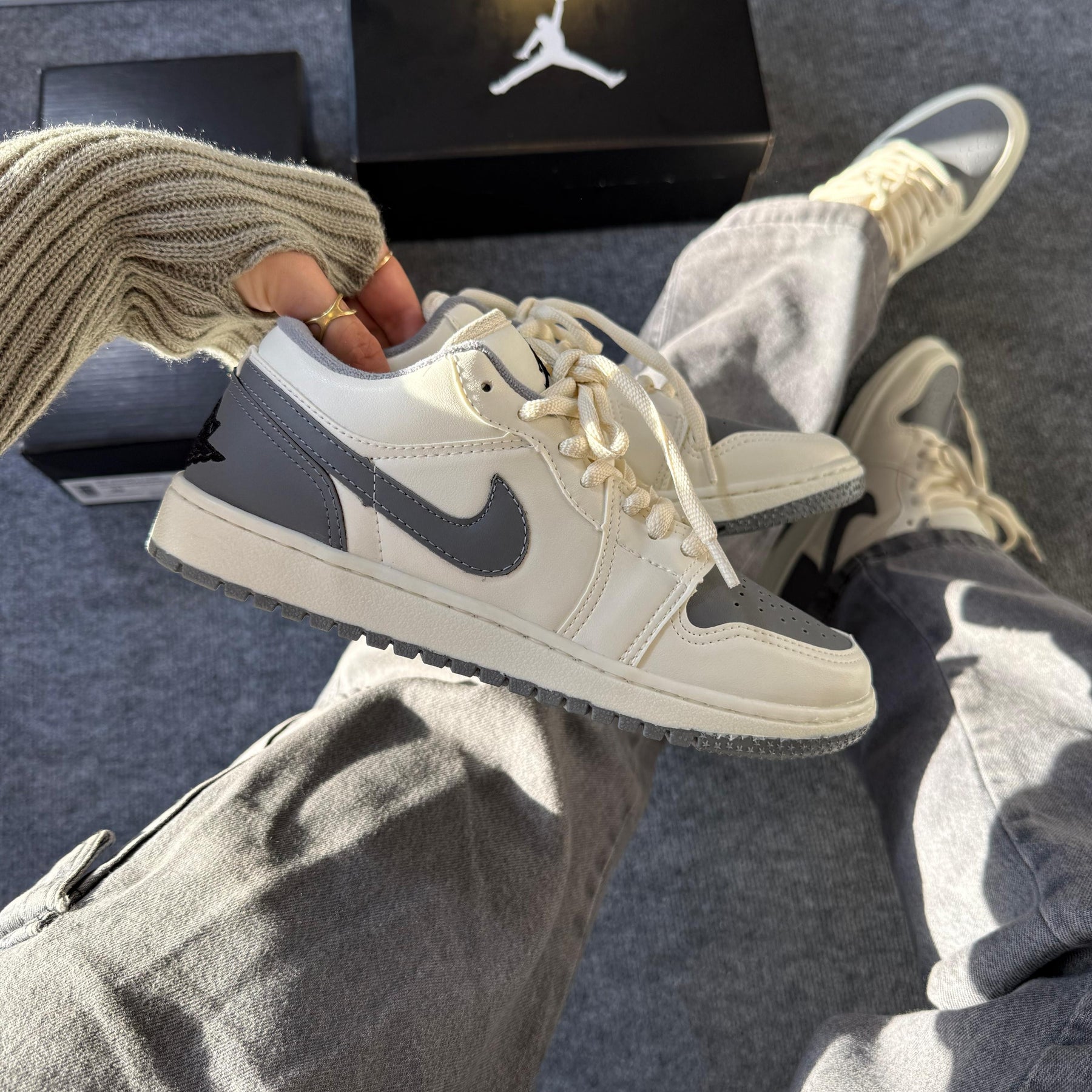 TĂȘnis Air Jordan Low - Dunas/ Grafite