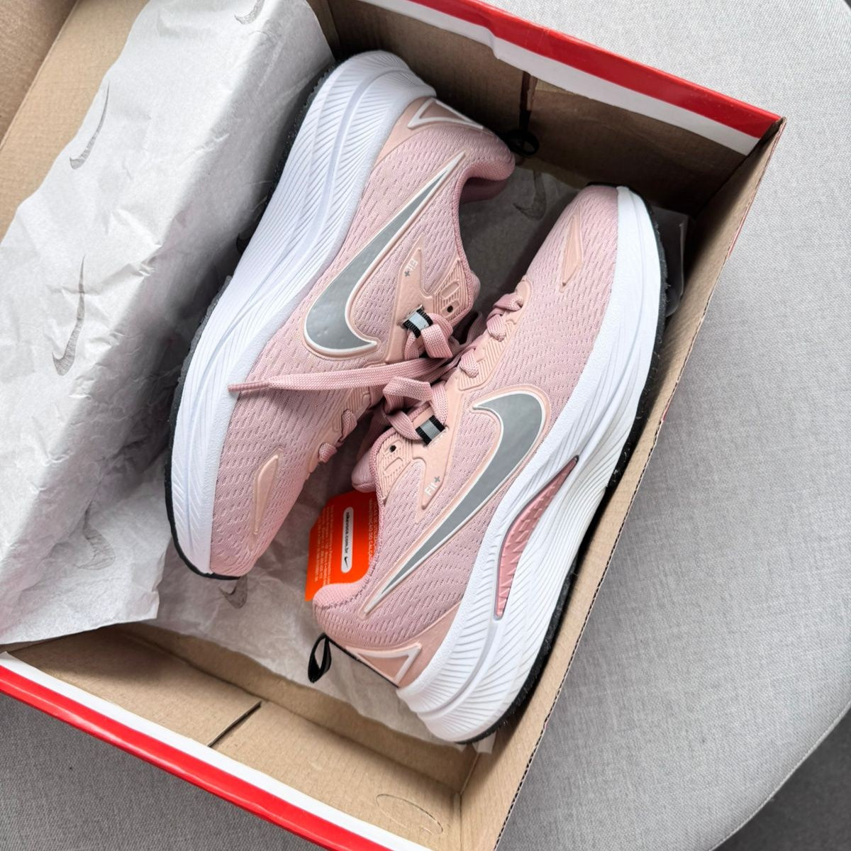 Tênis Nike Running EST 1972 - Nude