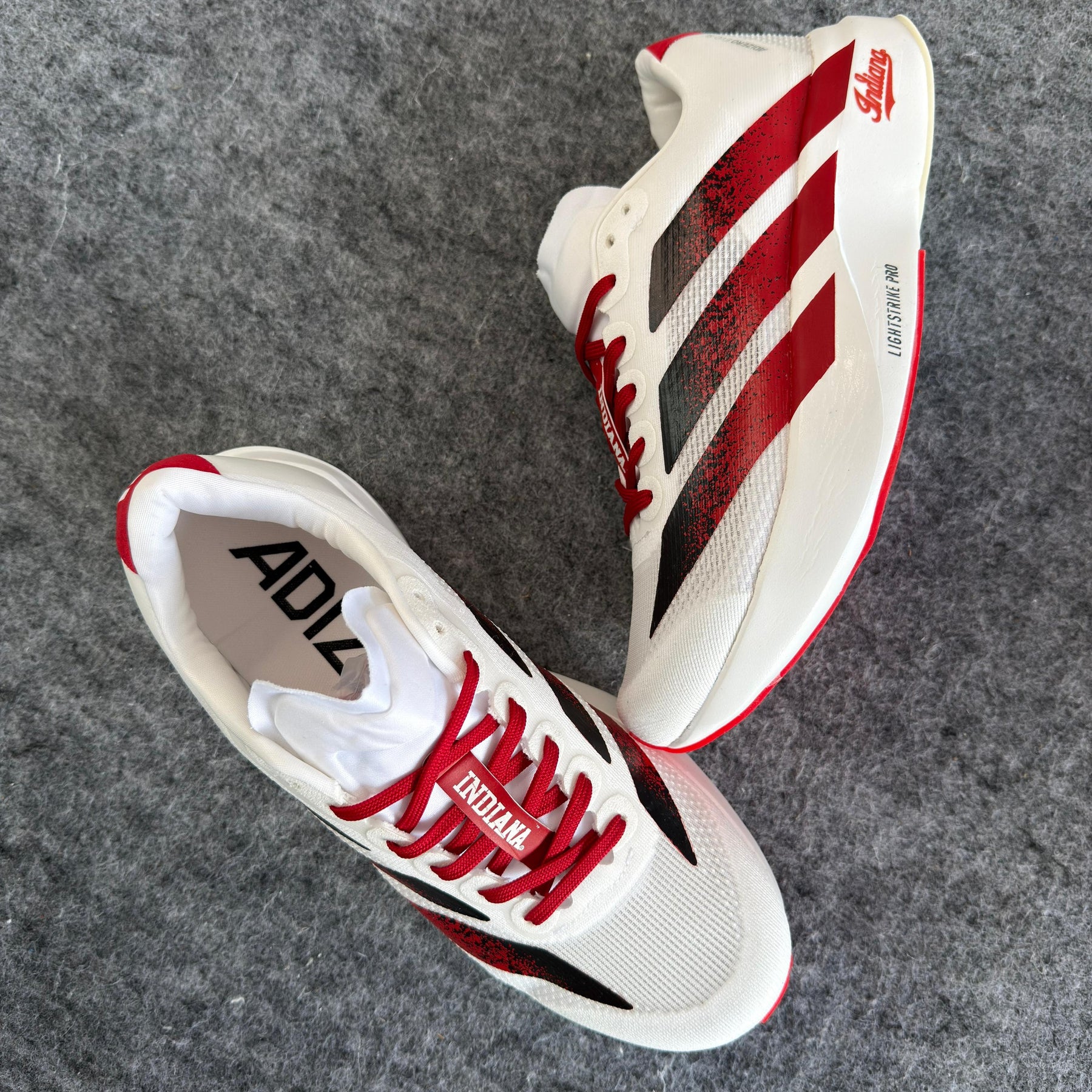 Tênis Adizero Evo SL Indiana - Branco / Vermelho / Preto