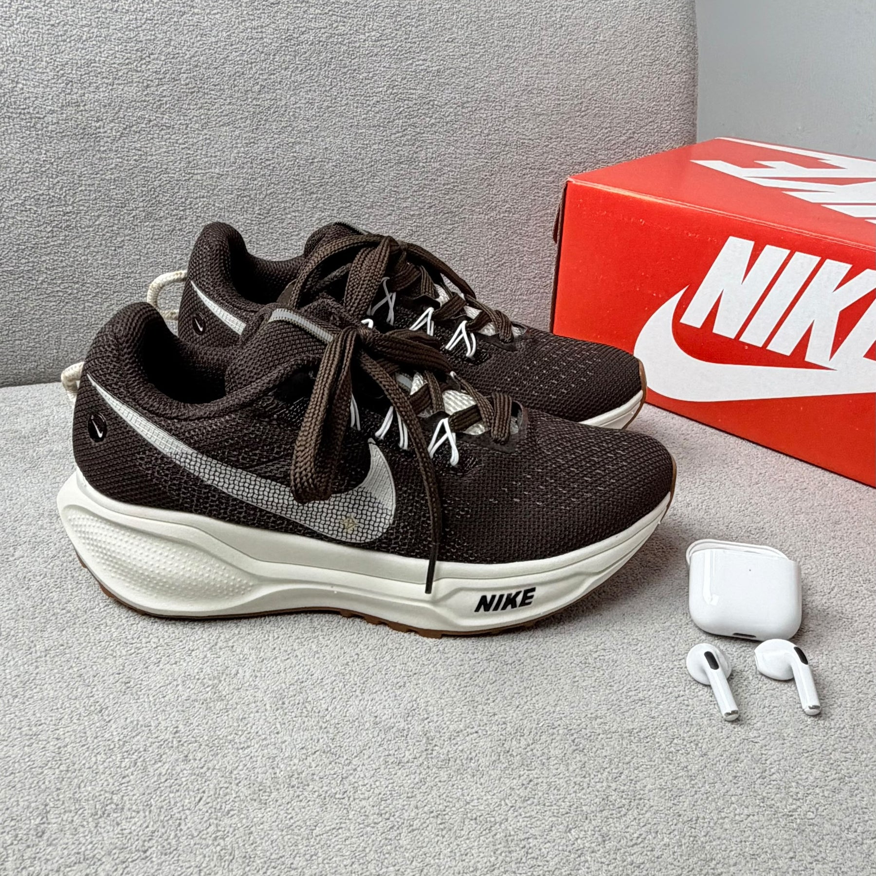 Tênis Nike Pegasus Trail 5 - Café