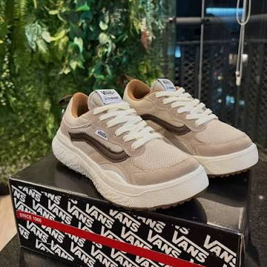 Tênis Vans Ultrarange NEO - Off / Marrom