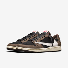 Tênis Air Jordan 1 Low OG SP