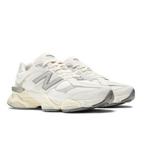 Tênis New Balance 9060 – Branco & Cinza