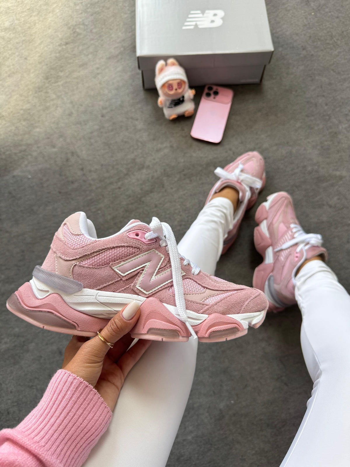 New Balance 9060 - Rosa