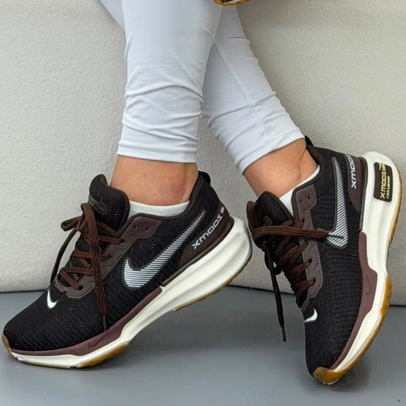 Tênis Nike Invincible Run 3 – Cacau Latex