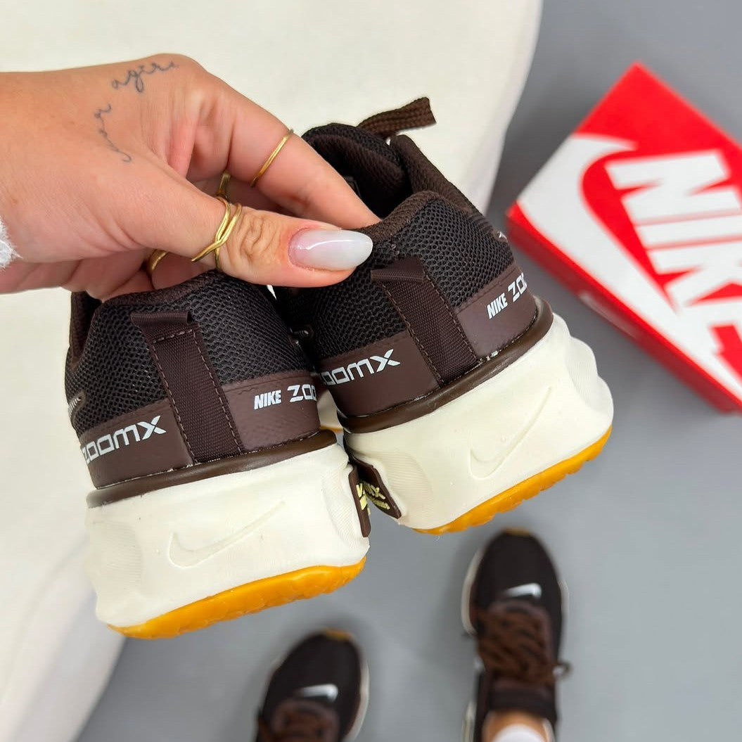 Tênis Nike Invincible Run 3 – Cacau Latex