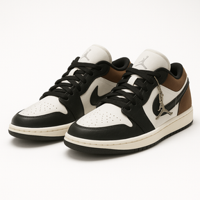 Air Jordan Low - Preto / Marrom