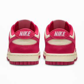 Tênis SB Dunk Low - Pro Camurça Pink