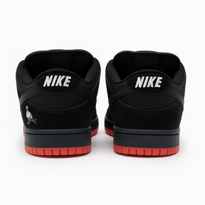 Tênis SB Dunk Low - Grafite/Preto/Vermelho