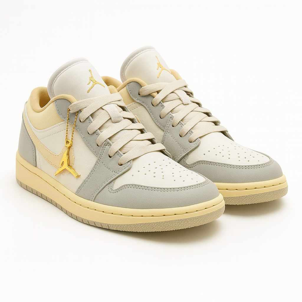 Tênis Air Jordan 1 Low - Branco / Cinza / Dourado