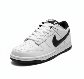Tênis Nike Dunk – Branco & Preto