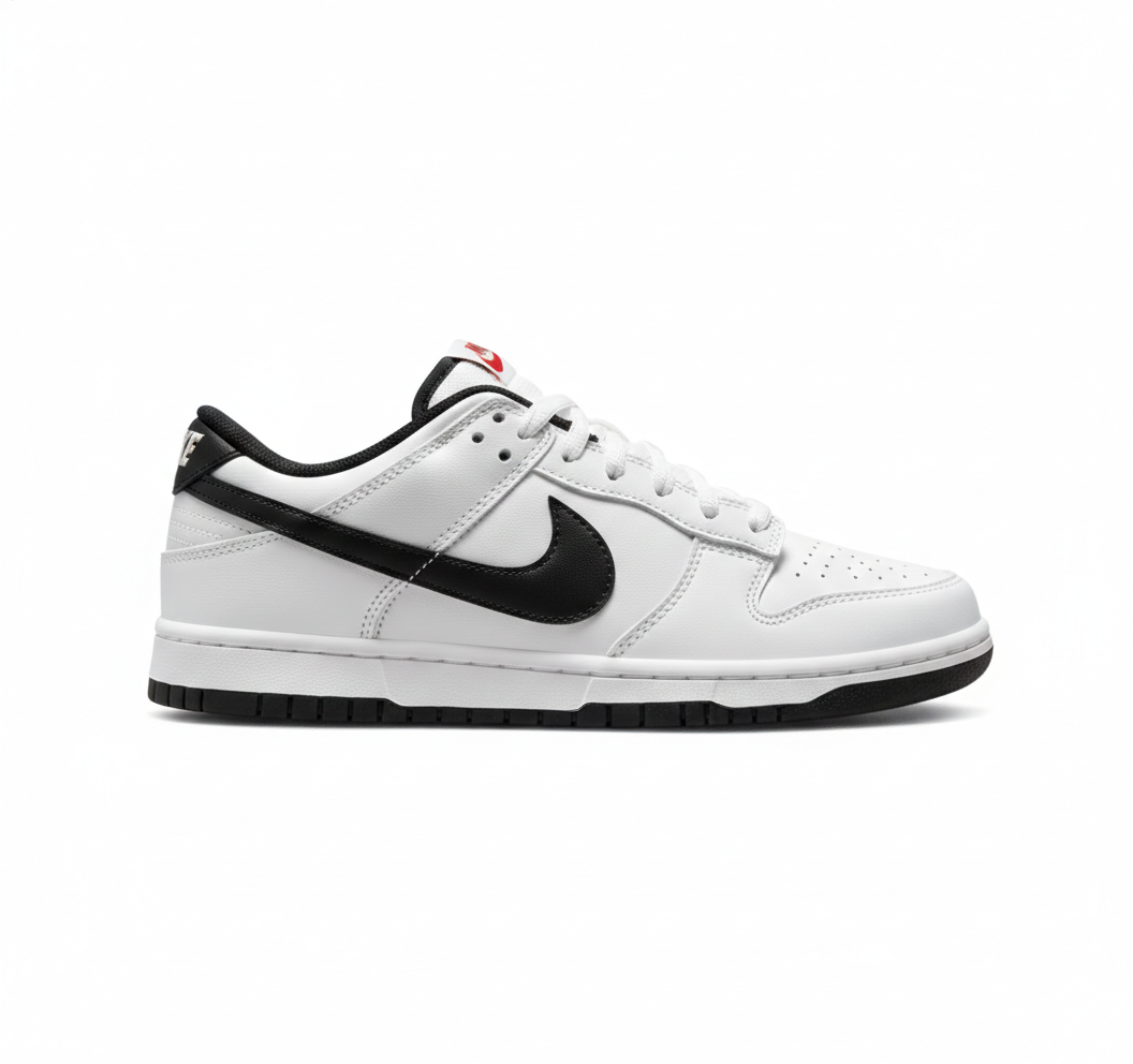 Tênis Nike Dunk – Branco & Preto