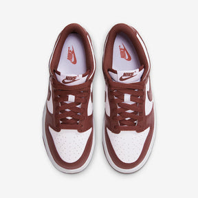 Tênis SB Dunk Low - Caramelo / Branco