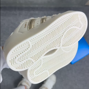 Tênis Adidas Campus 00s - Ouro Off