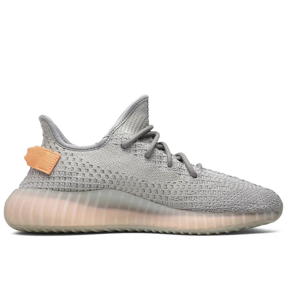 Tênis Yeezy Boost 350 - True Foam