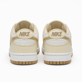 Tênis SB Dunk Low - Metallic Gold