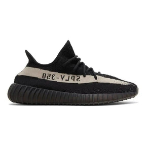 Tênis Yeezy Boost 350 - v2 Oreo