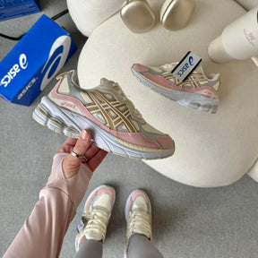 Tênis Asics Gel-NYC - Off / Rose