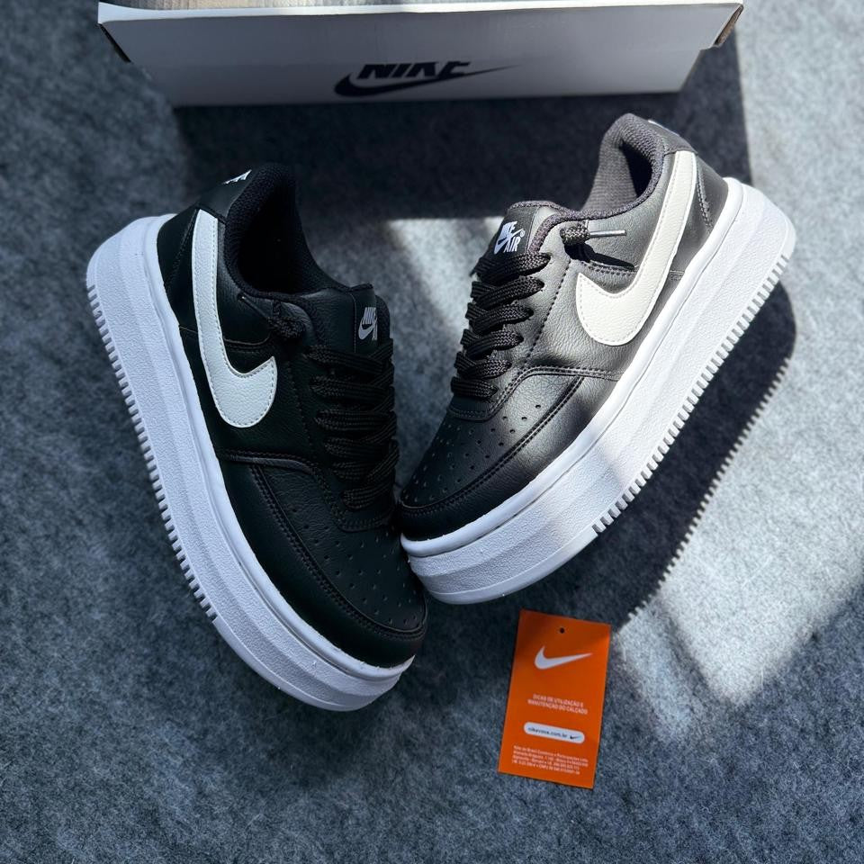 Tênis Nike Court Vision Plataforma - Preto / Branco