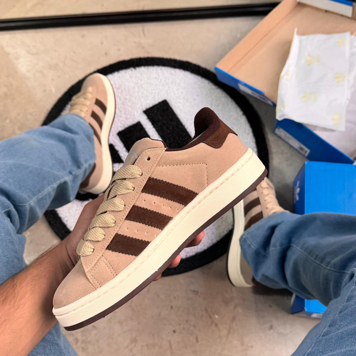 Tênis Adidas Campus - Marrom