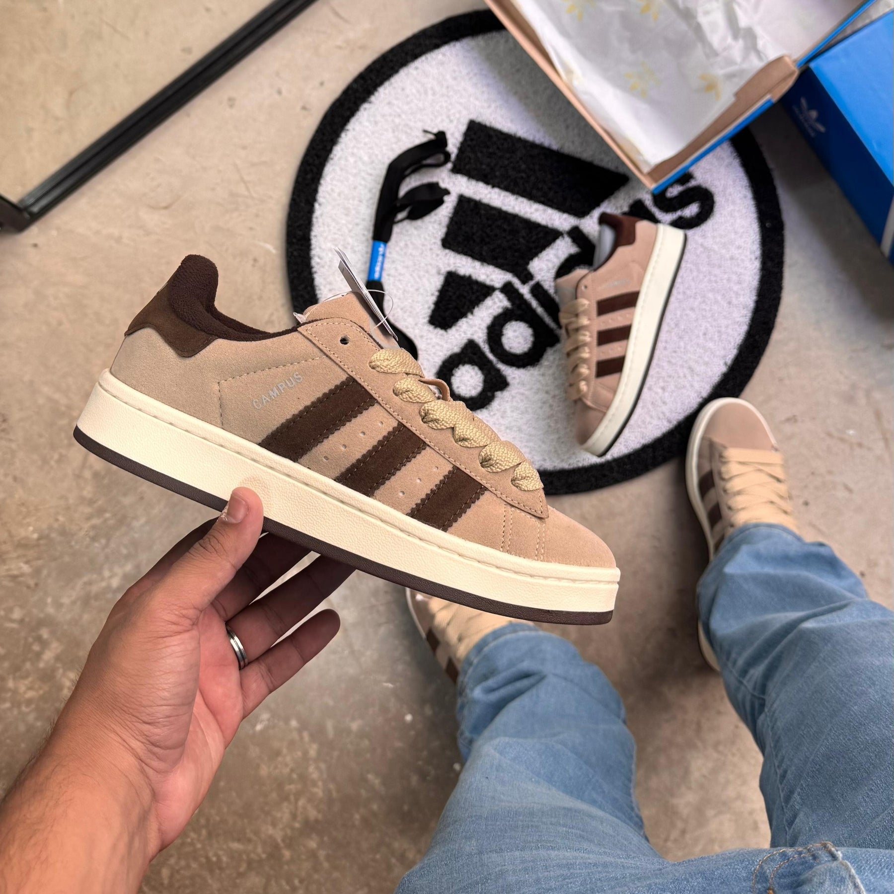 Tênis Adidas Campus - Marrom