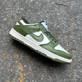 Tênis Nike Dunk Low Pro Luxo - Verde Musgo